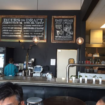 Philomena - Interior - Pizza Near Me - Oakland, California
