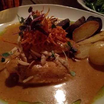 NaKorn - Thai Near Me - Evanston, Illinois