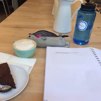 Maison Bastille - so much space! plus coffee and cake - Tea Rooms Near Me - Paris, 75