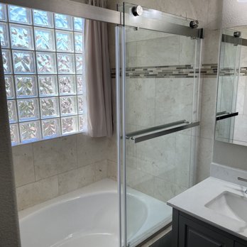 DT Custom Homes - Main Bath - General Contractors Near Me DT Custom Homes - Main Bath - General Contractors Near Me