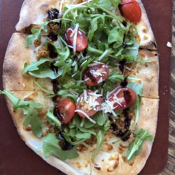 Naples Flatbread Kitchen & Bar - Pizza Near Me - Estero, Florida