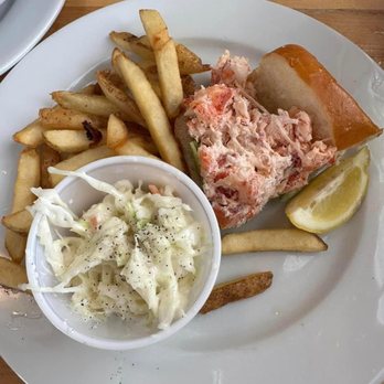 The Good Table - Split our lobster roll and they were kind enough to serve it on two plates... very good. - American Near Me - Cape Elizabeth, Maine