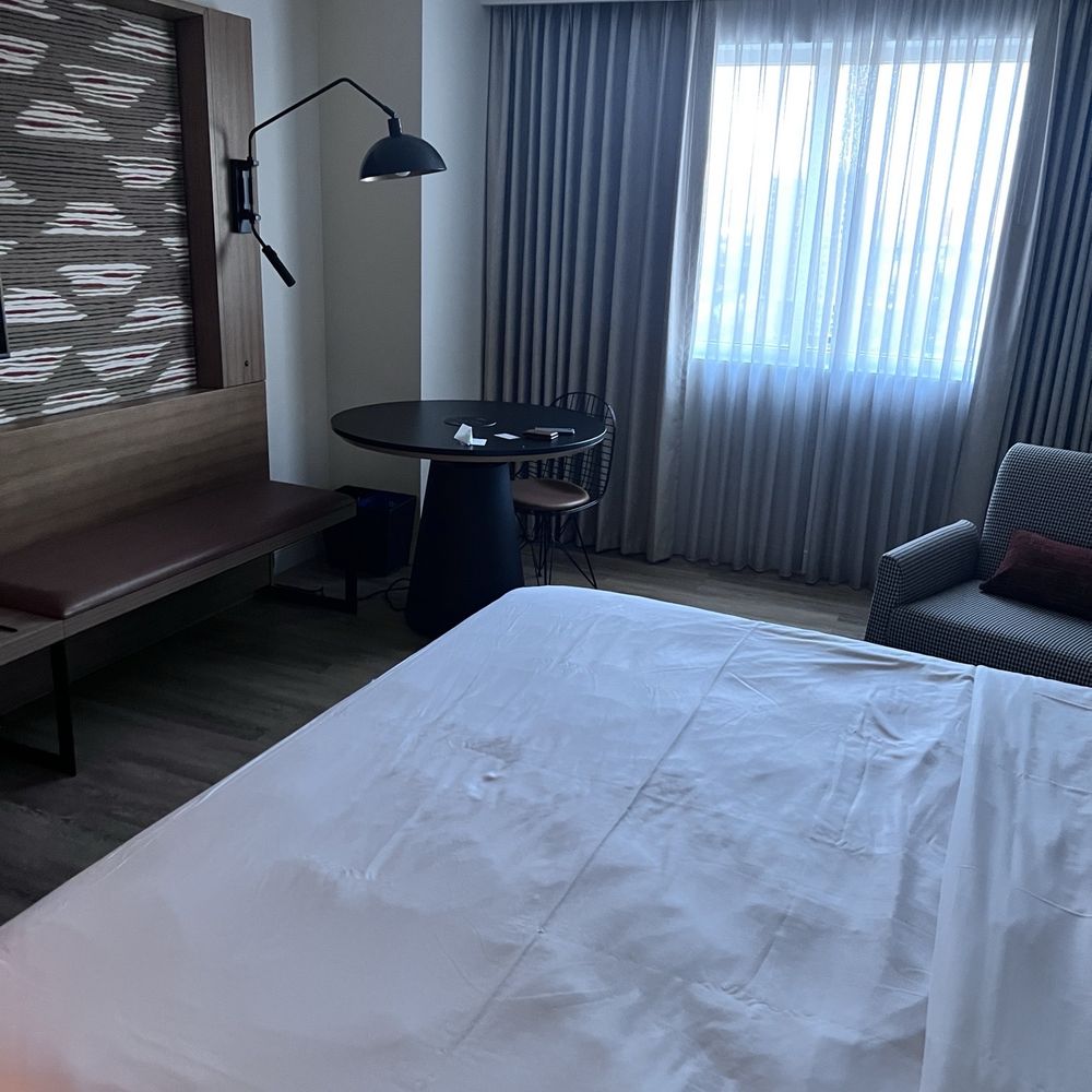 Sheraton Phoenix Downtown - Hotels Near Me - Phoenix, Arizona