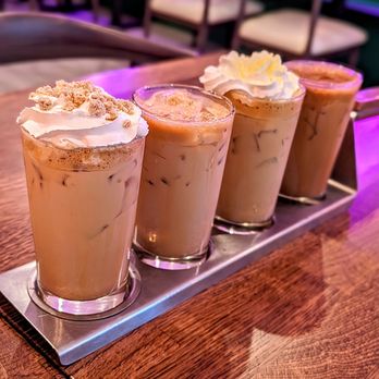 Madres Brunch - Breakfast & Brunch Near Me - Whittier, California