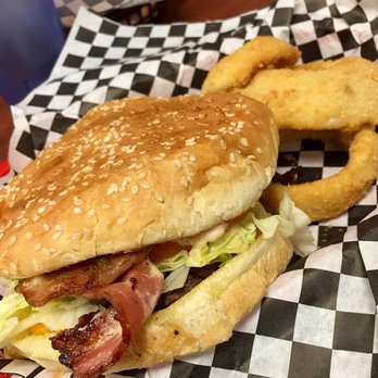 Big Daddy's - Bacon cheeseburger with onion rings - Burgers Near Me - Graham, Washington Big Daddy's - Bacon cheeseburger with onion rings - Burgers Near Me - Graham, Washington