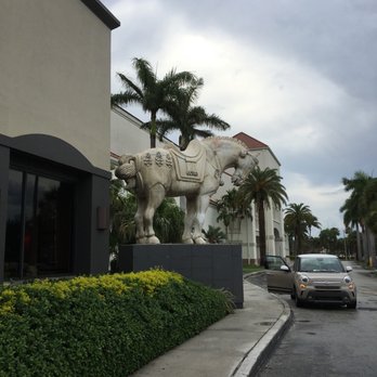 P.F. Chang's - Horse - Chinese Near Me - Miami, Florida