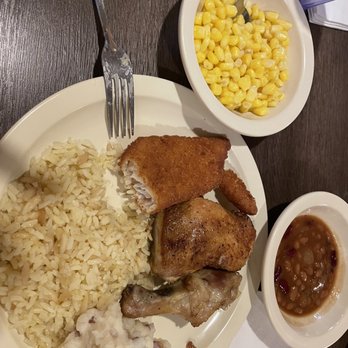 Ruby's Inn Restaurant - American Near Me - Bryce Canyon, Utah