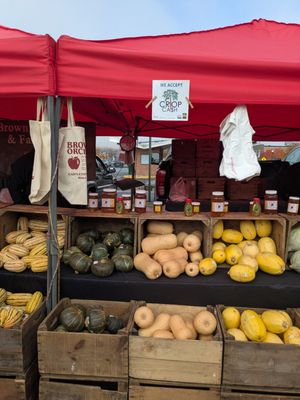Brown's Orchard & Farmstand