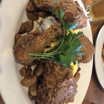 The Kettle - Buttermilk Honey Fried Chicken & Biscuits - Diners Near Me - Manhattan Beach, California The Kettle - Buttermilk Honey Fried Chicken & Biscuits - Diners Near Me - Manhattan Beach, California