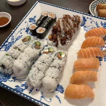 5th Avenue Sushi - N6. Smoked Salmon, Salmon Nagiri, R1. Salmon Roll, R26. Sweet Potato Roll, R16. Philadelphia Roll, R1. Salmon Roll - Sushi Bars Near Me - Arlington Heights, Illinois 5th Avenue Sushi - N6. Smoked Salmon, Salmon Nagiri, R1. Salmon Roll, R26. Sweet Potato Roll, R16. Philadelphia Roll, R1. Salmon Roll - Sushi Bars Near Me - Arlington Heights, Illinois