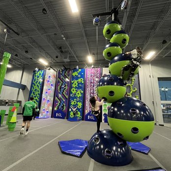 Rock N Air - Rockclimbing area - Trampoline Parks Near Me - East Brunswick, New Jersey Rock N Air - Rockclimbing area - Trampoline Parks Near Me - East Brunswick, New Jersey