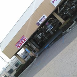 Mayra's Furniture - Mayra's Furniture the front of the store