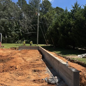 ZMC Concrete Solutions - Concrete Retention Wall - Masonry/Concrete Near Me - Atlanta, Georgia ZMC Concrete Solutions - Concrete Retention Wall - Masonry/Concrete Near Me - Atlanta, Georgia
