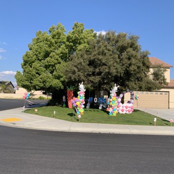 Roselyn's Impressive Balloons - Balloon Services Near Me Roselyn's Impressive Balloons - Balloon Services Near Me