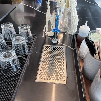 Santo Coffee - Water dispenser - Coffee & Tea Near Me - Seattle, Washington