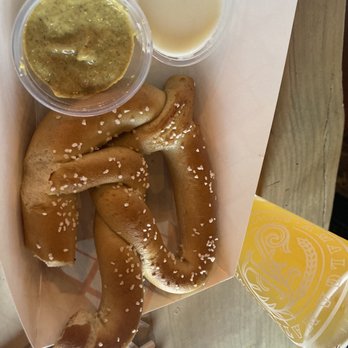 Summer Fox Brewing - This pretzel was so gooooood!!!! That cheese sauce is the best!!! It's a must try!!! - Brewpubs Near Me - Fresno, California