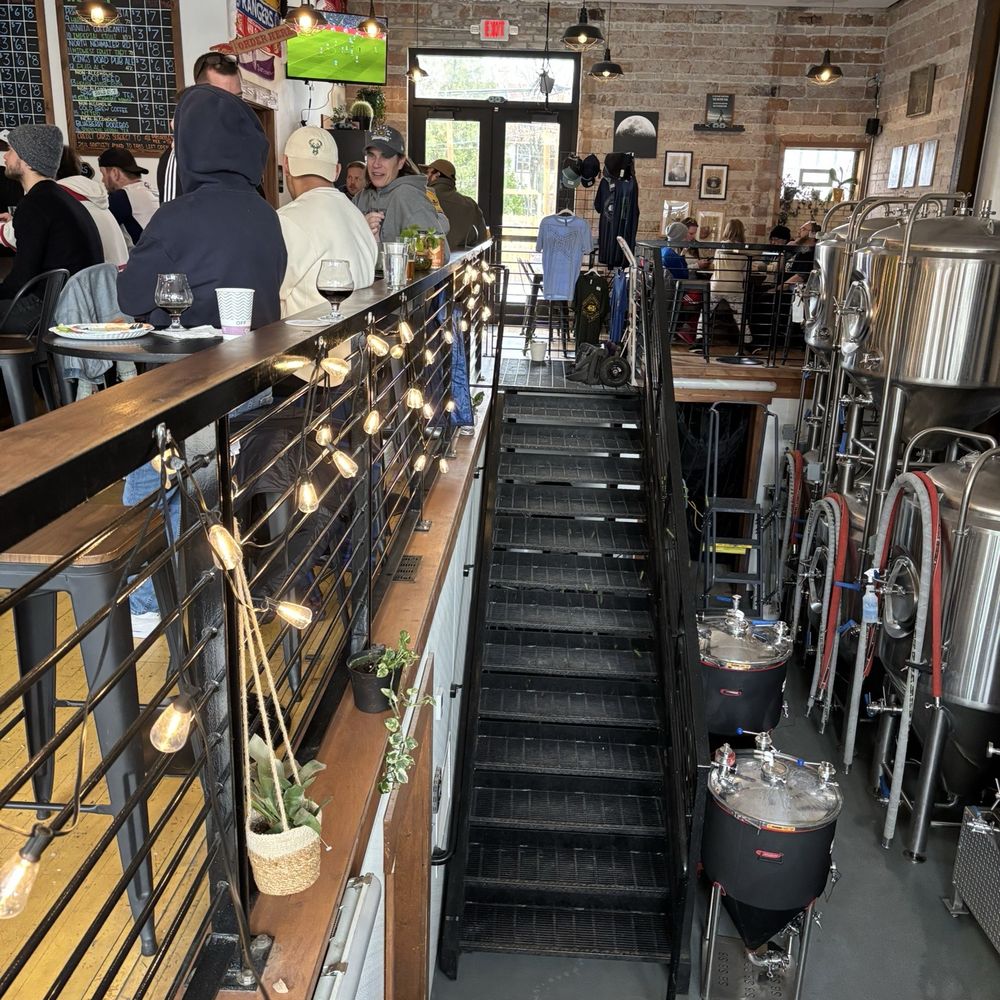 Perspective Brewing - Brewpubs Near Me - West Allis, Wisconsin