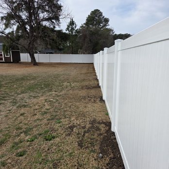 Brinson Fence - Right side of yard - Fences & Gates Near Me - Sumter, South Carolina Brinson Fence - Right side of yard - Fences & Gates Near Me - Sumter, South Carolina