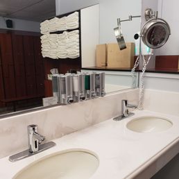 Sink area