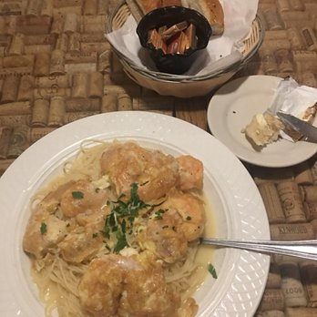 Daniel's Restaurant - Italian Near Me - Apex, North Carolina Daniel's Restaurant - Italian Near Me - Apex, North Carolina
