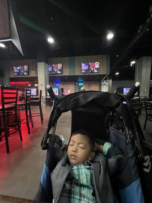 Battle & Brew - The Battery by null