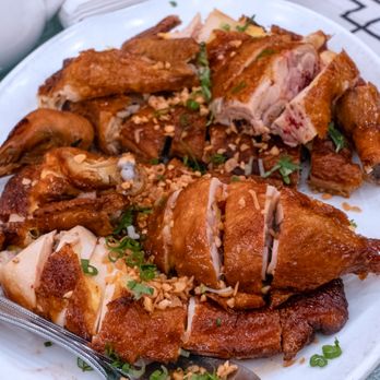Asian Jewels Seafood Restaurant - Crispy Chicken with Golden Fried Garlic 蒜香脆皮雞: $45.99 for a whole chicken. - Seafood Near Me - Flushing, New York