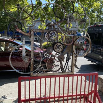 Plank Coffee - Cloverdale - Bike rack art - Coffee & Tea Near Me - Cloverdale, California