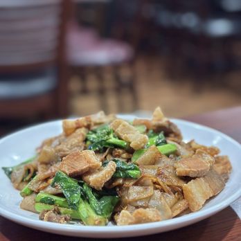 Royal King Elephant - Laotian Near Me - Garden Grove, California