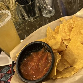 Uno Más Street Tacos + Spirits - Cadillac Margarita + Chips & Salsa - Mexican Near Me - Reno, Nevada Uno Más Street Tacos + Spirits - Cadillac Margarita + Chips & Salsa - Mexican Near Me - Reno, Nevada