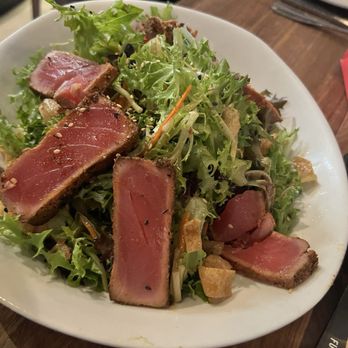 Yard House - Ahi Crunchy Salad - Bars Near Me - Lakewood, Colorado Yard House - Ahi Crunchy Salad - Bars Near Me - Lakewood, Colorado