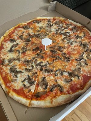 Arturo's Pizza by null