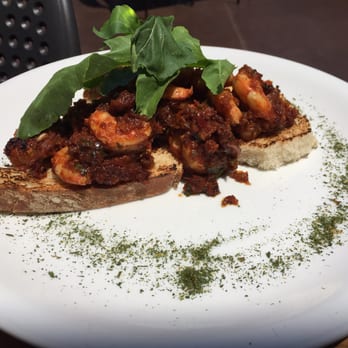 El Internado - Tapas Camarones. Delicious. - Gastropubs Near Me - Valparaíso, VS