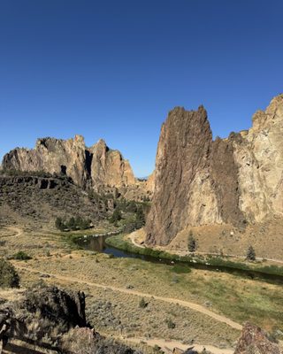 Smith Rock by null