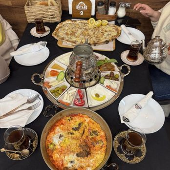 Botani Breakfast & Pizzeria - Lahumbajeen with cheese, medium breakfast platter, egg, kofta and tomato - Pizza Near Me - El Cajon, California Botani Breakfast & Pizzeria - Lahumbajeen with cheese, medium breakfast platter, egg, kofta and tomato - Pizza Near Me - El Cajon, California
