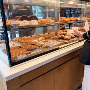 Paris Baguette - Patisserie/Cake Shop Near Me - Los Angeles, California Paris Baguette - Patisserie/Cake Shop Near Me - Los Angeles, California