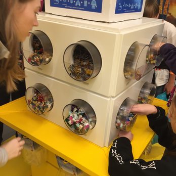 Lego Store - Toy Stores Near Me - Arlington, Virginia Lego Store - Toy Stores Near Me - Arlington, Virginia