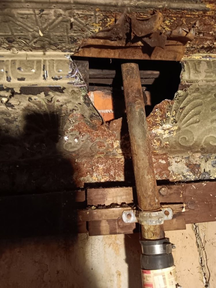 Slide of Reneau's Remodeling