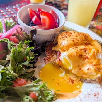 SBs Lakeside Love Shack - Benedict - Breakfast & Brunch Near Me - Henrico, Virginia
