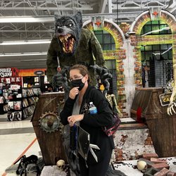 Spirit Halloween
