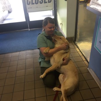 Burbank Animal Shelter - This is Chester's Good Friend a Burbank Police Office that was So Very Helpful and Happy to  say that Chester was Going Home with Me - Animal Shelters Near Me - Burbank, California