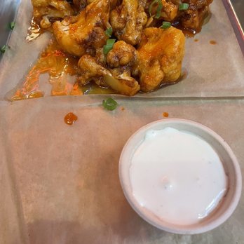BrewDog Cincinnati - Califlour Wings - Breweries Near Me - Cincinnati, Ohio