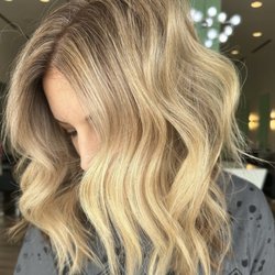 Leif's Hair Studio