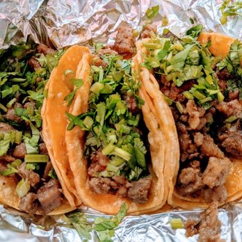 Lemmon Street Tacos - They food may look good but the grease in it is super bad like it's old and cold and súper tarde like bad - Tacos Near Me - Dallas, Texas Lemmon Street Tacos - They food may look good but the grease in it is super bad like it's old and cold and súper tarde like bad - Tacos Near Me - Dallas, Texas