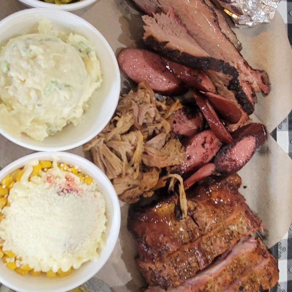 Ain’t She Grand BBQ - Three meat and three side plate - Desserts Near Me - Donna, Texas