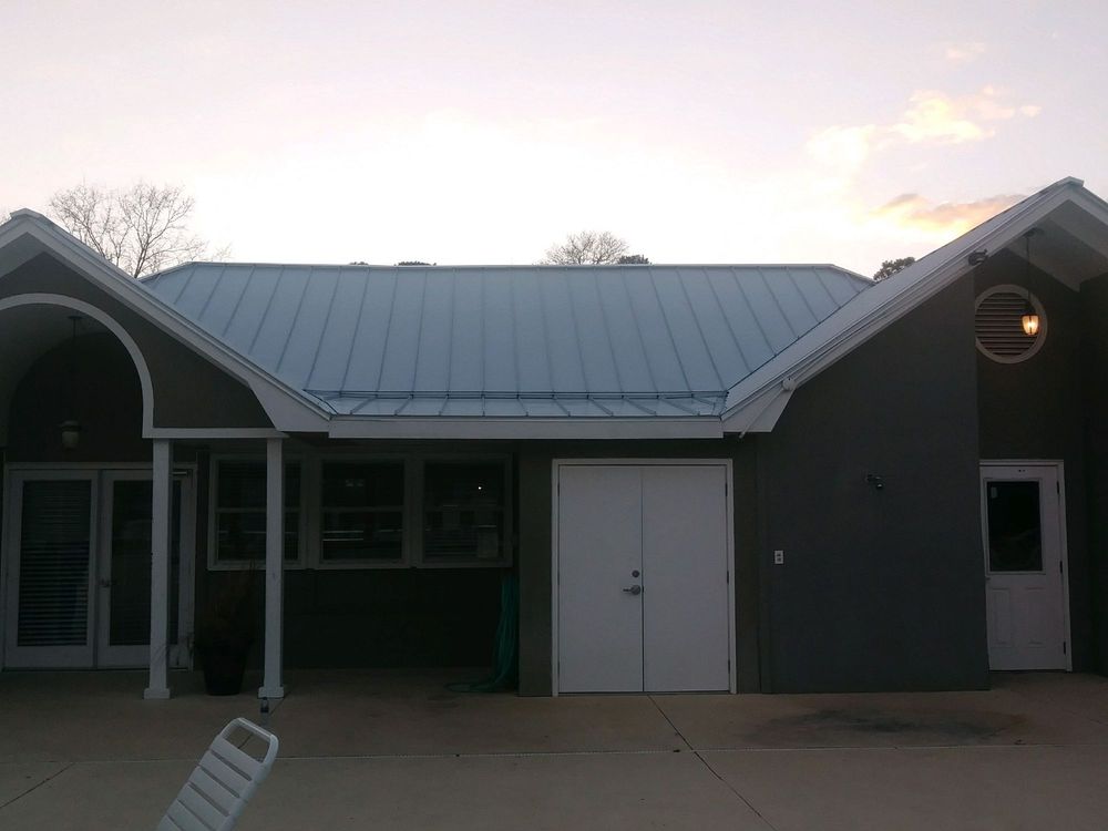 Slide of Top Notch Roofing & Exteriors