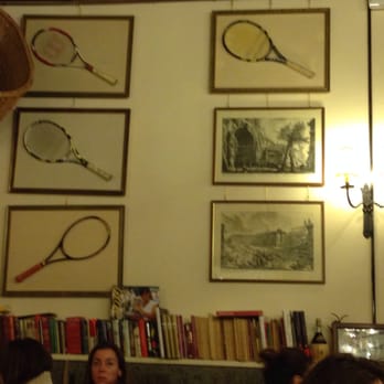 Taverna Trilussa - Tennis racket decor - Roman Near Me - Rome, RM Taverna Trilussa - Tennis racket decor - Roman Near Me - Rome, RM