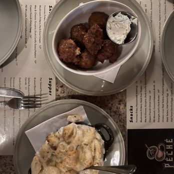 Péché - mushroom fritters and mac & cheese - Lounges Near Me - Austin, Texas Péché - mushroom fritters and mac & cheese - Lounges Near Me - Austin, Texas