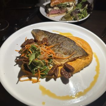 Idyllwild Tavern - Branzino - Cocktail Bars Near Me - Burbank, California