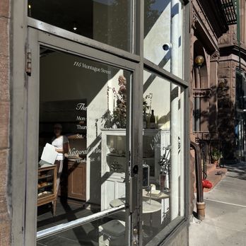 L'Appartement 4F - Bakeries Near Me - Brooklyn, New York L'Appartement 4F - Bakeries Near Me - Brooklyn, New York