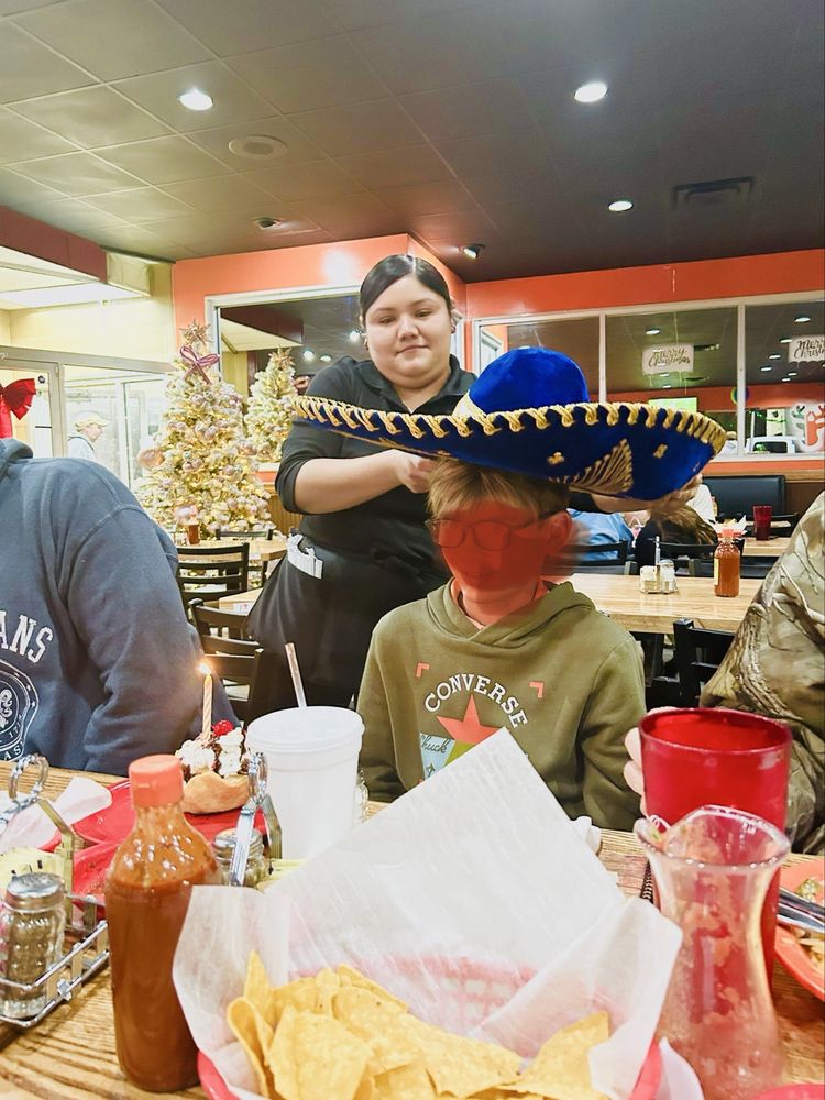 Rodeos Mexican Grill & Taqueria Logo